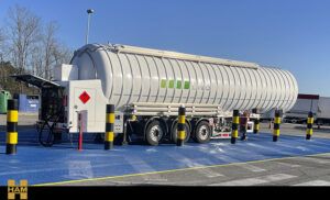 Gasinera movil HAM de GNL en macro área de servicio Girones Nord